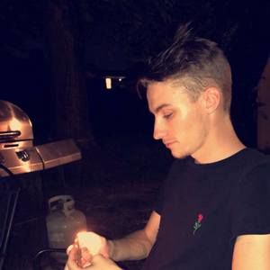 Meet your Posher, Bailey